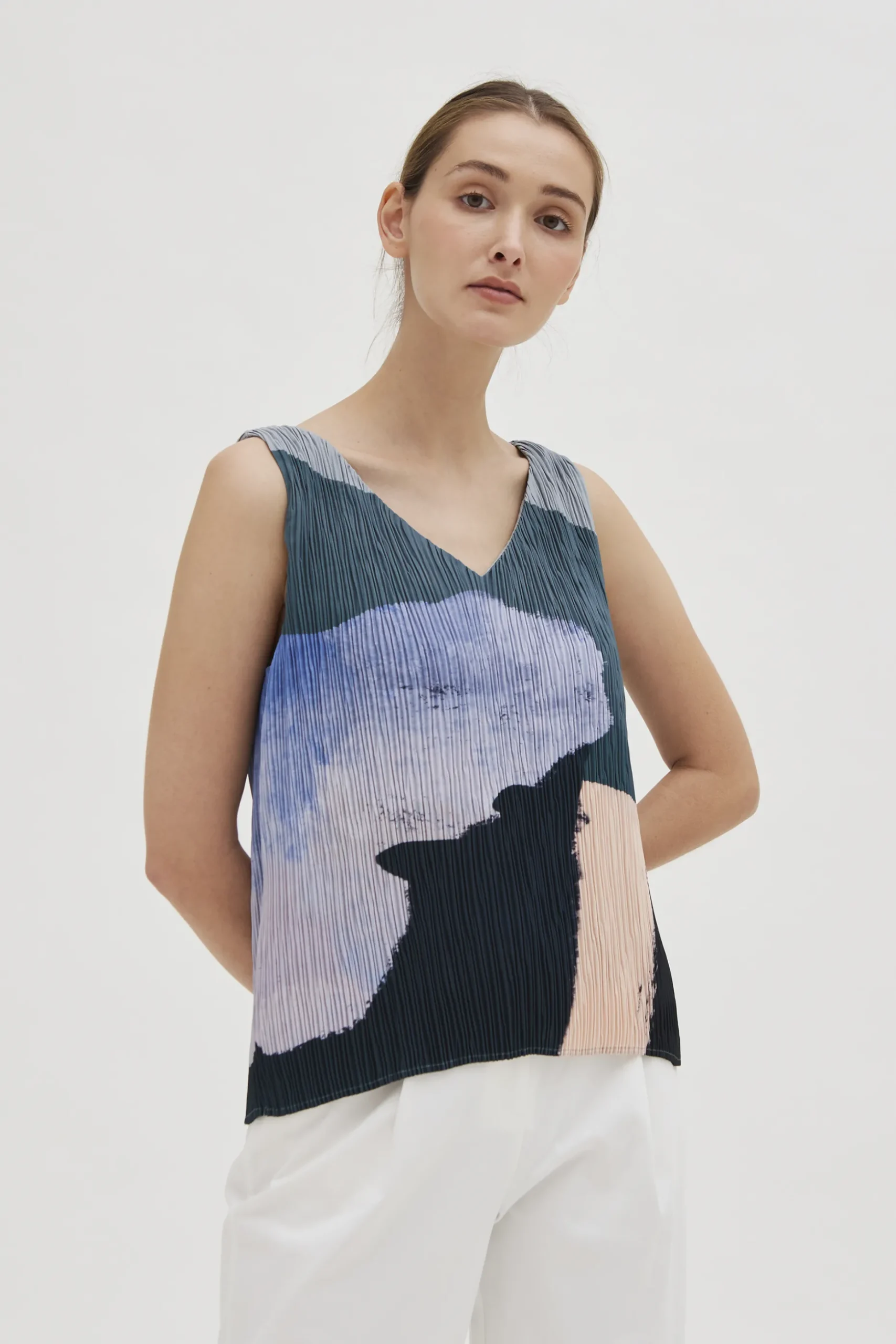 Analogue Pleated Shift Top