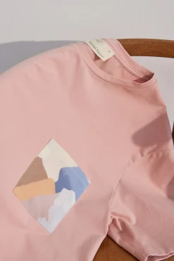 Analogue Pocket Tee