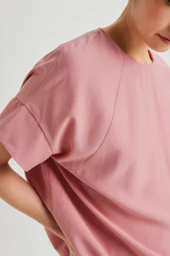Broad Hem Top