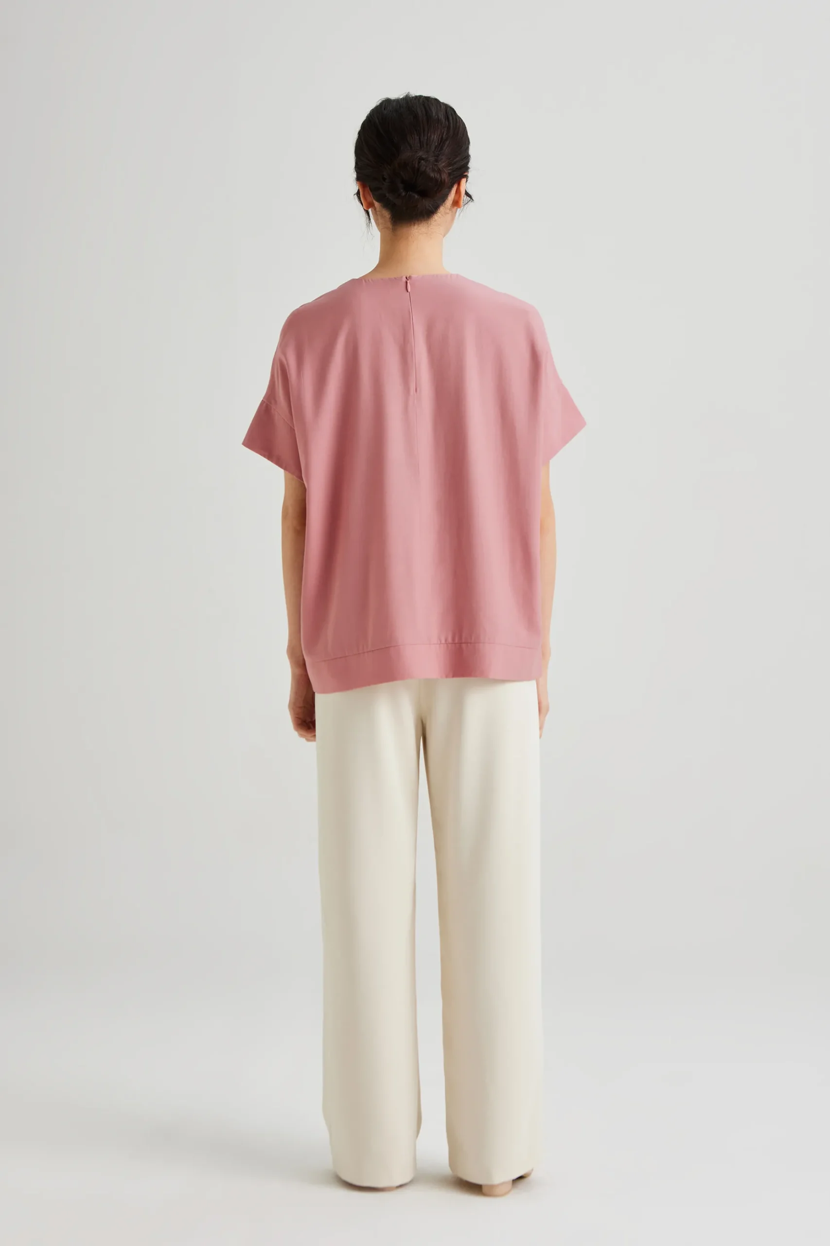 Broad Hem Top