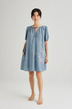 Calla Embroidered Shift Dress