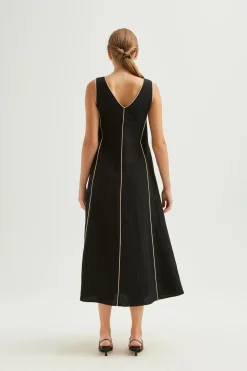 Contrast Piped Maxi Dress
