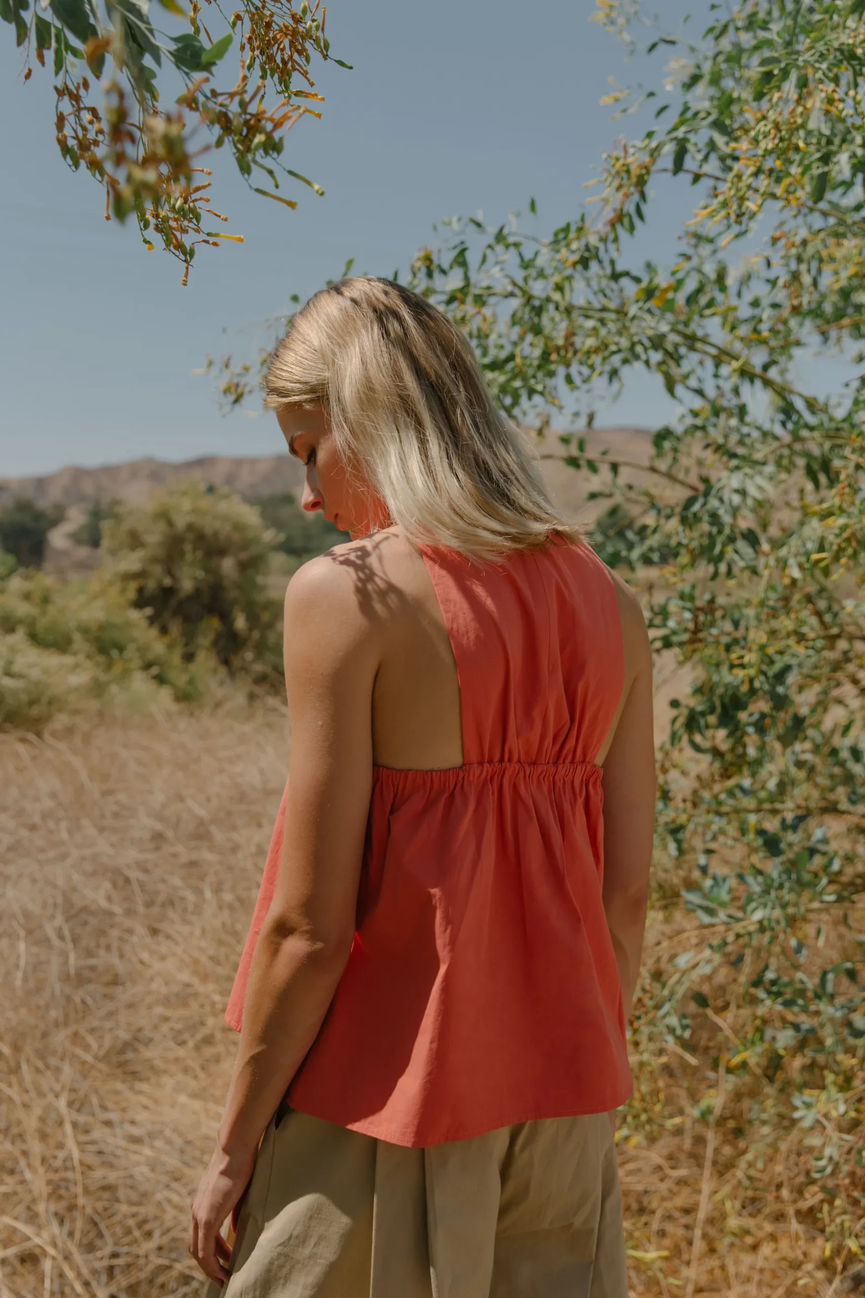 Cotton Gathered-Back Shift Top