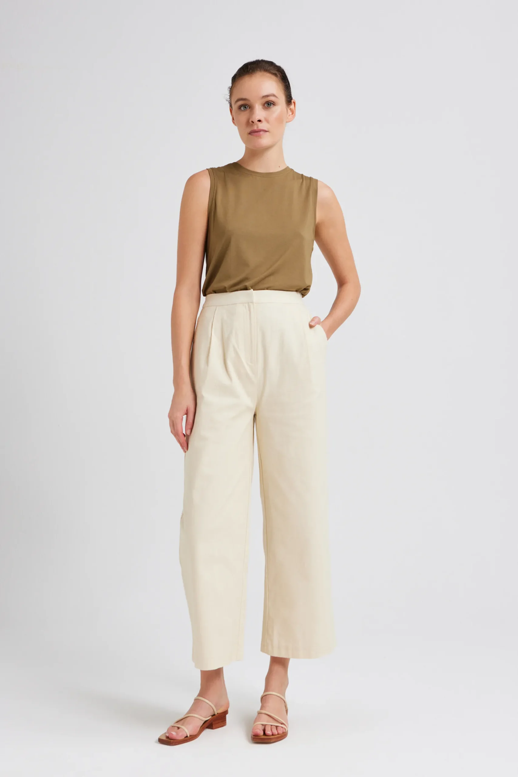 Cotton Pleat Full-Length Pants