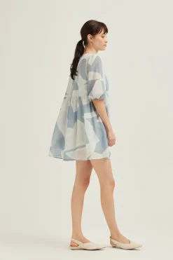Dialogue Puff-Sleeve Shift Dress