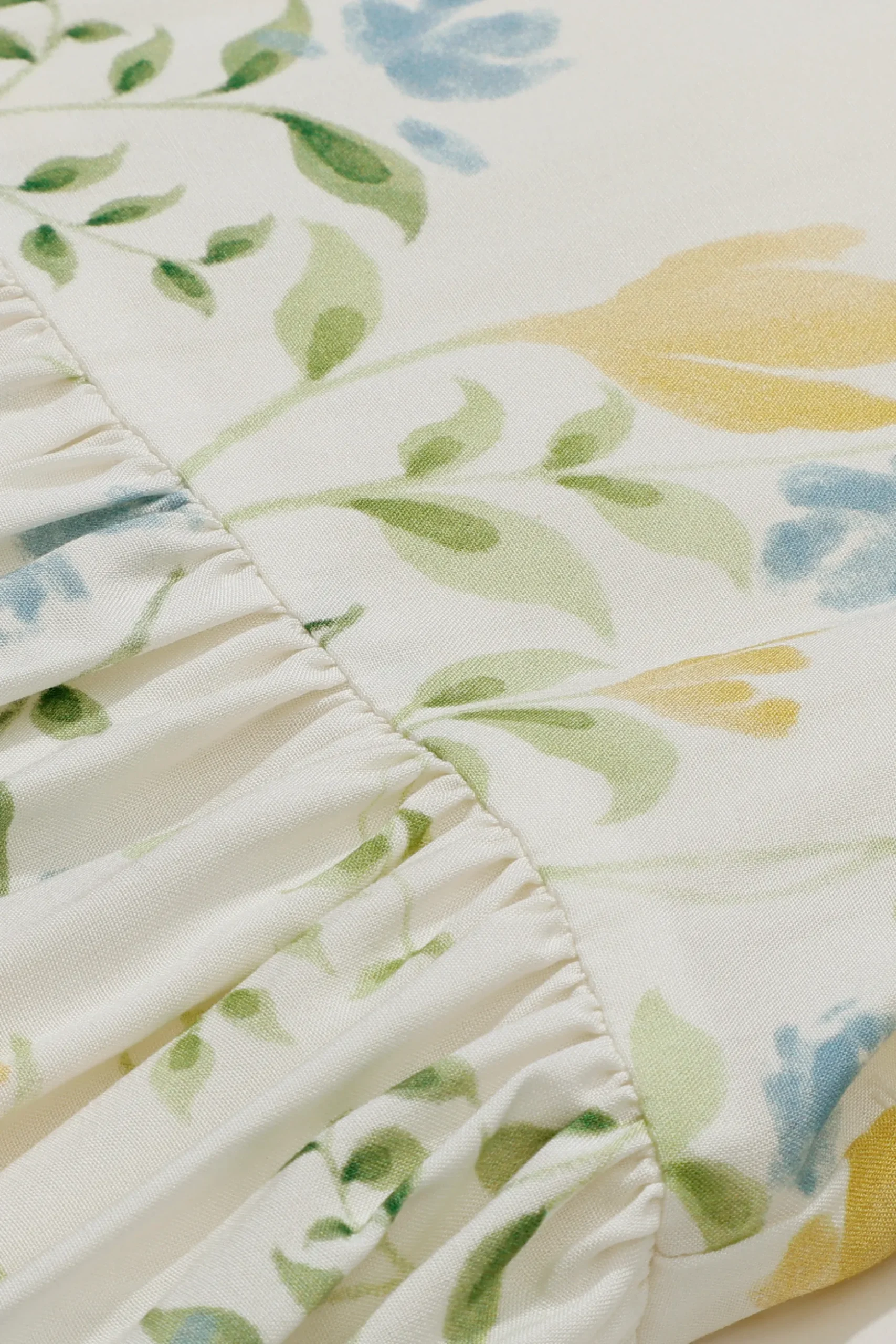 Garden Flutter Sleeve Dress