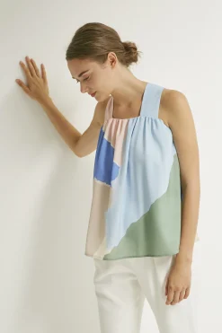 Harbour V-Back Tent Top