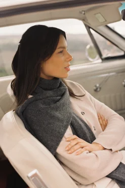 Jacquard Knit Scarf