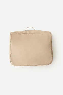Large Water-Resistant Packing Cube