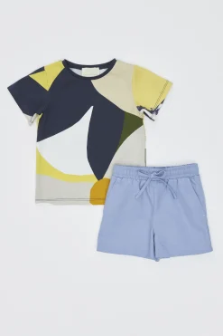 Linen Bermuda Shorts