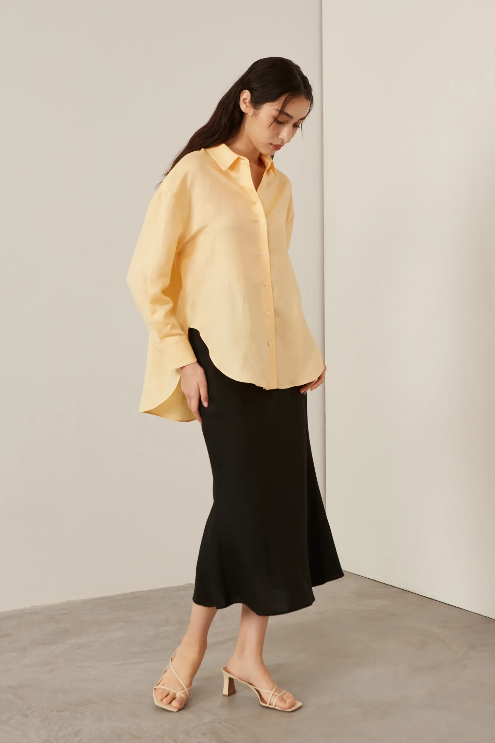 Linen Bias-Cut Midi Skirt