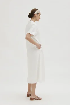 Linen Collared V-Neck Dress