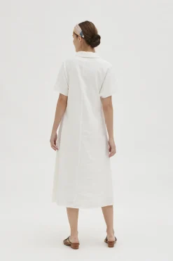 Linen Collared V-Neck Dress