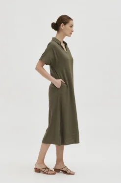 Linen Collared V-Neck Dress