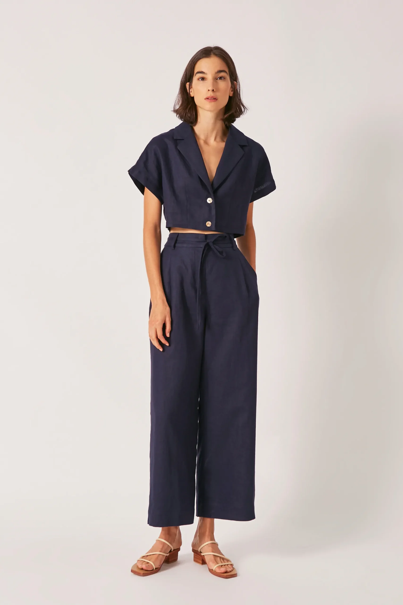 Linen Crop Collared Top