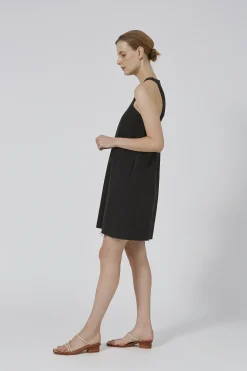 Linen Gathered-Back Shift Dress