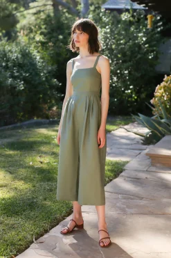 Linen Pleated Jumpsuit