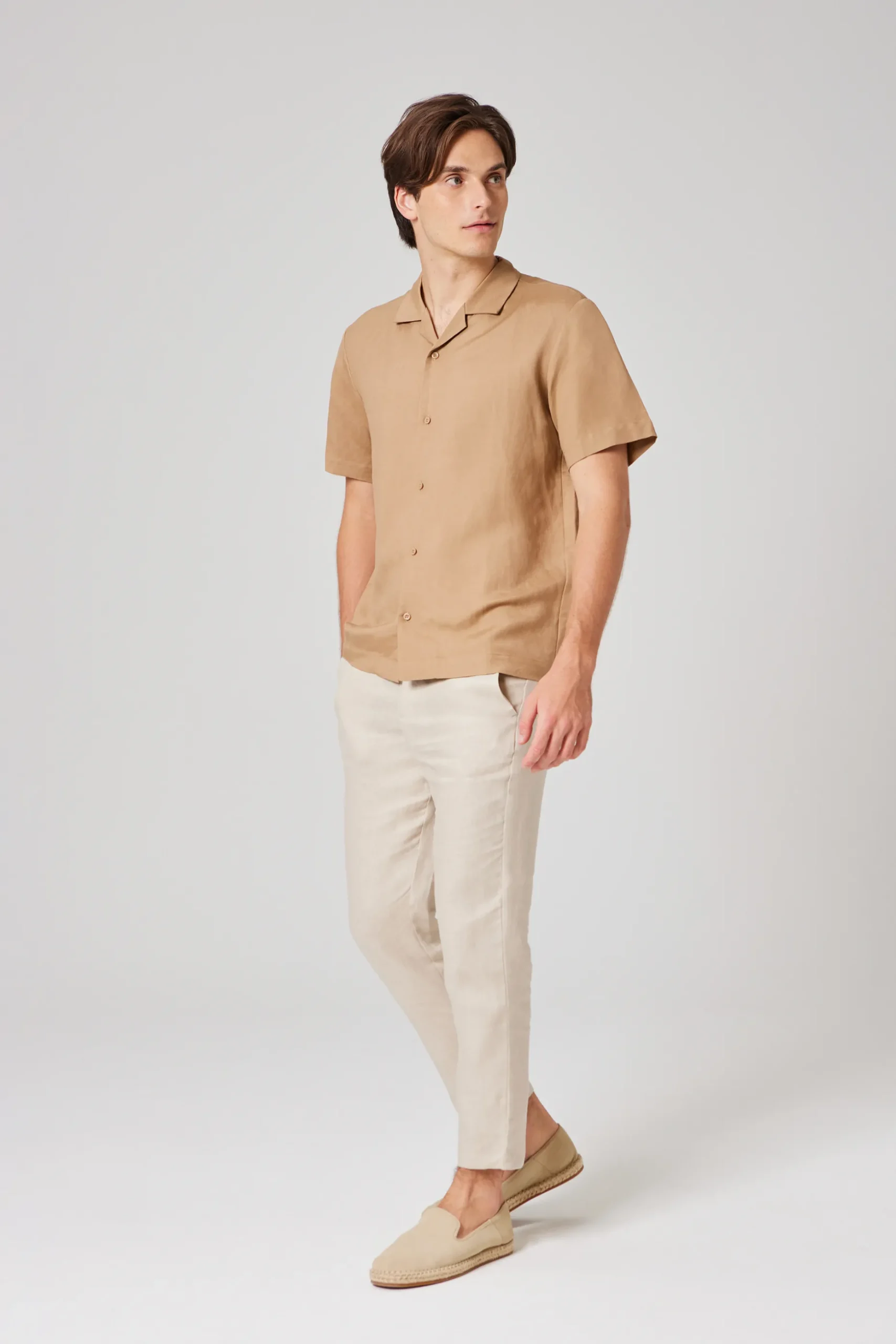 Linen Revere Collared Shirt