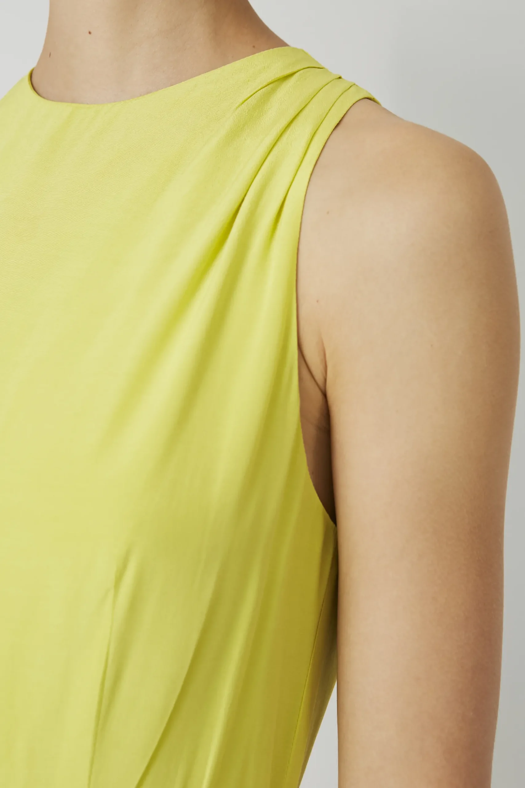 One-Shoulder Pleat Midi Dress