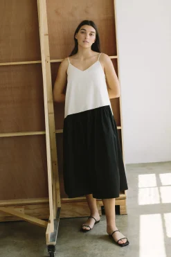 Organic Cotton V-Neck Midi Dress