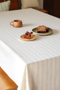 Oversized Textured Picot-Edged Tablecloth