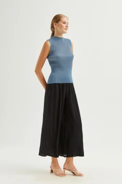 Plissé Pleated Mock-Neck Top