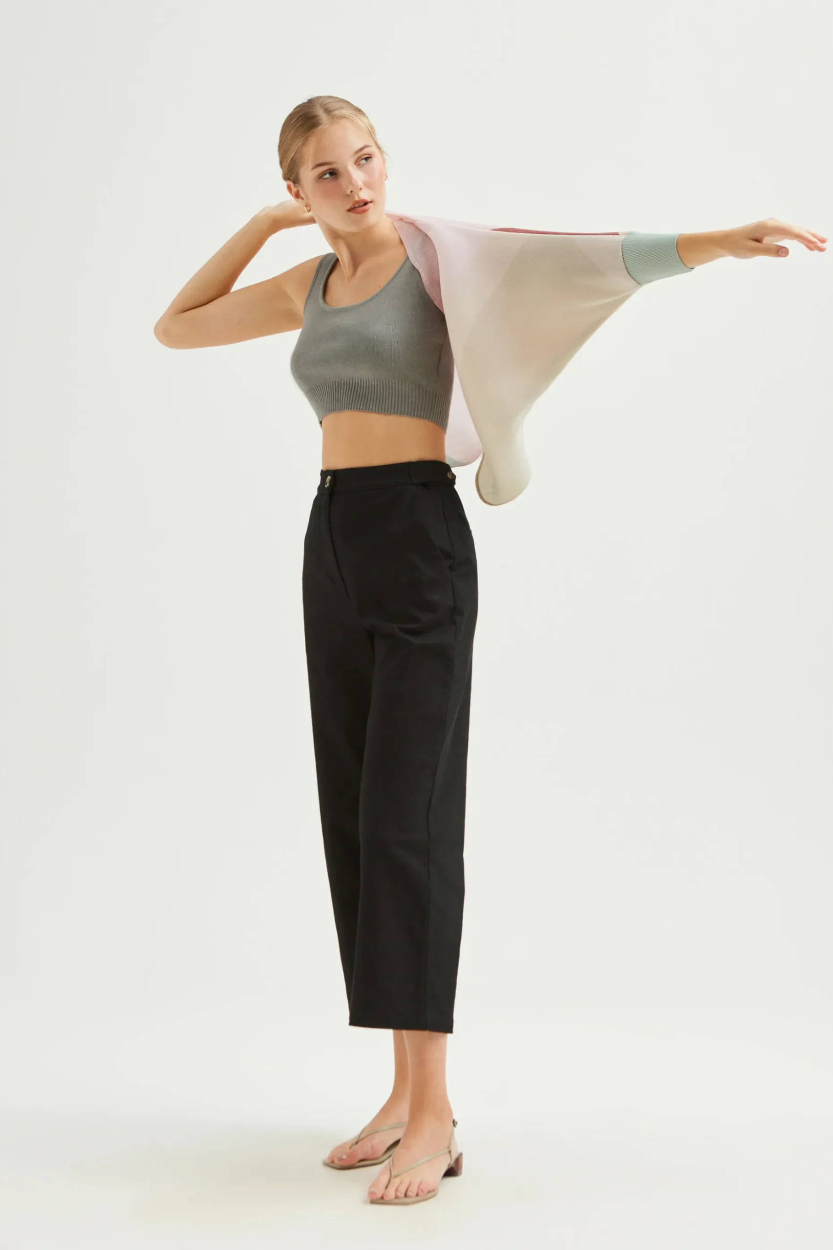 Ribbed Hem Crop Top