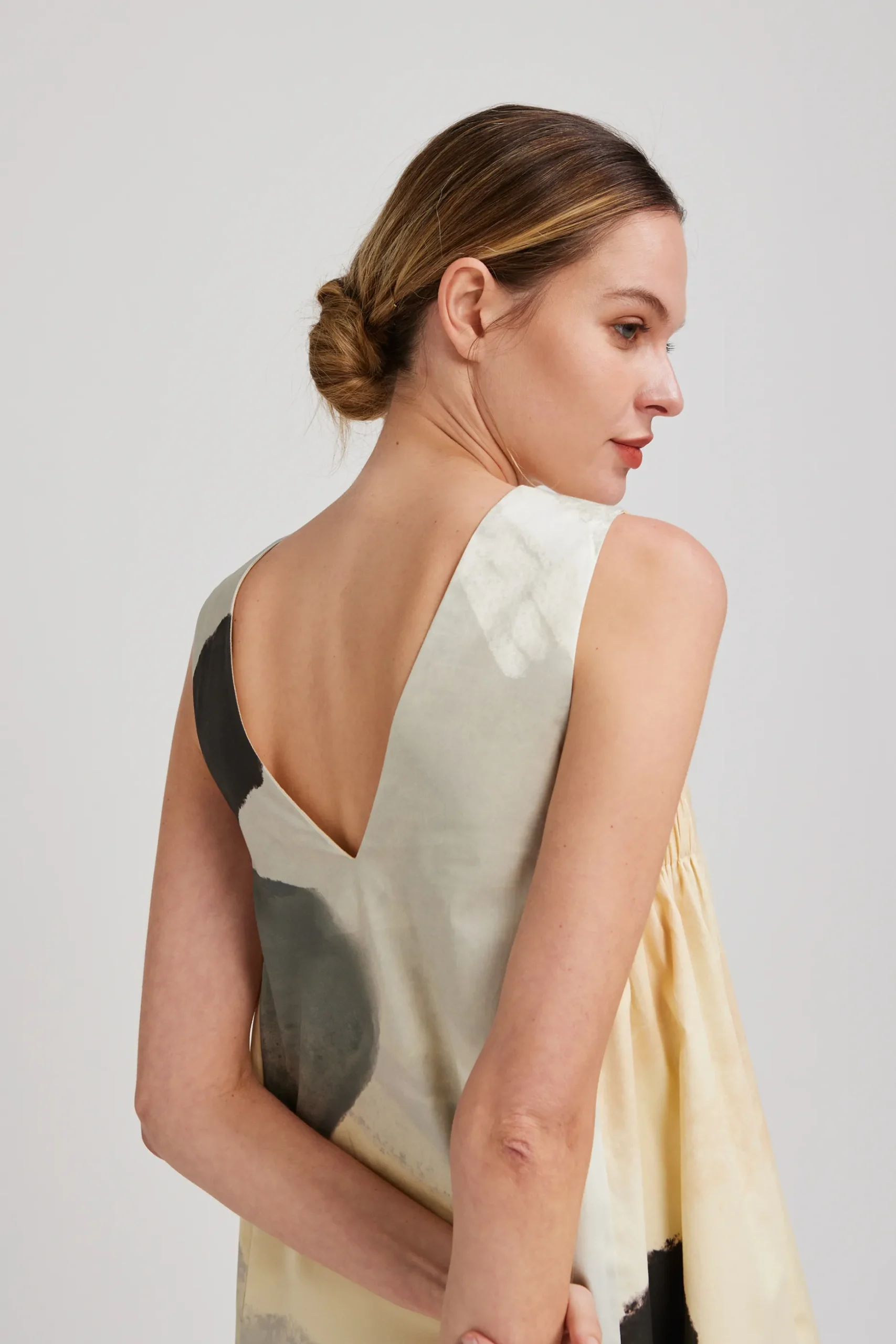 River V-Back Shift Dress