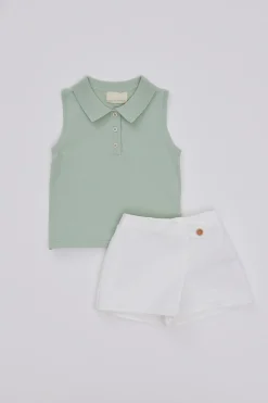 Sleeveless Collared Knit Top