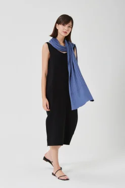 Soft Ribbed Knit Scarf