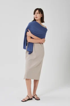 Soft Ribbed Knit Scarf