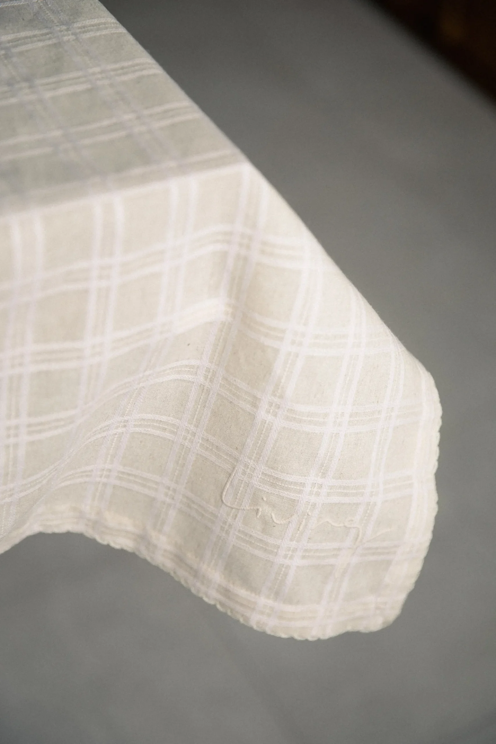 Textured Picot-Edged Tablecloth