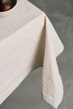 Textured Water-Resistant Tablecloth
